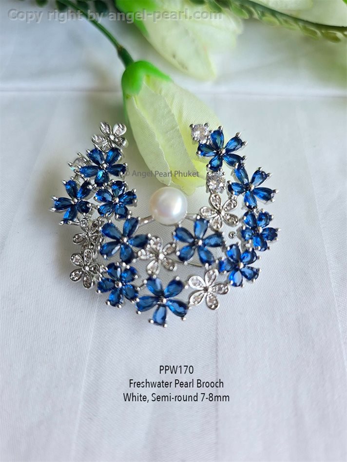 เข็มกลัดไข่มุกแท้สีขาว สวนดอกไม้สวย