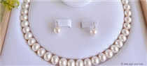 Pearl-Necklaces